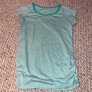 Youth M Dri-fit Nike top